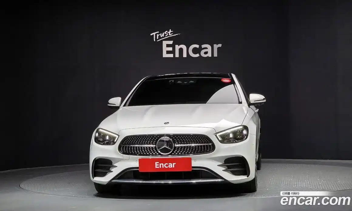 Mercedes-Benz E-Class 2023 1.9 гидро в Москве № 139149, фото 3