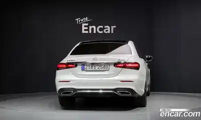 Mercedes-Benz E-Class 2023 1.9 гидро в Москве № 139149, миниатюра 4