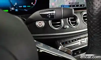 Mercedes-Benz E-Class 2023 1.9 гидро в Москве № 139149, миниатюра 9