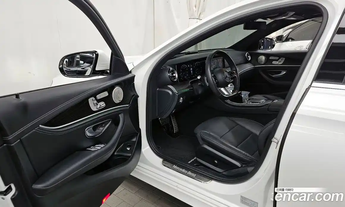 Mercedes-Benz E-Class 2023 1.9 гидро в Москве № 139149, фото 10