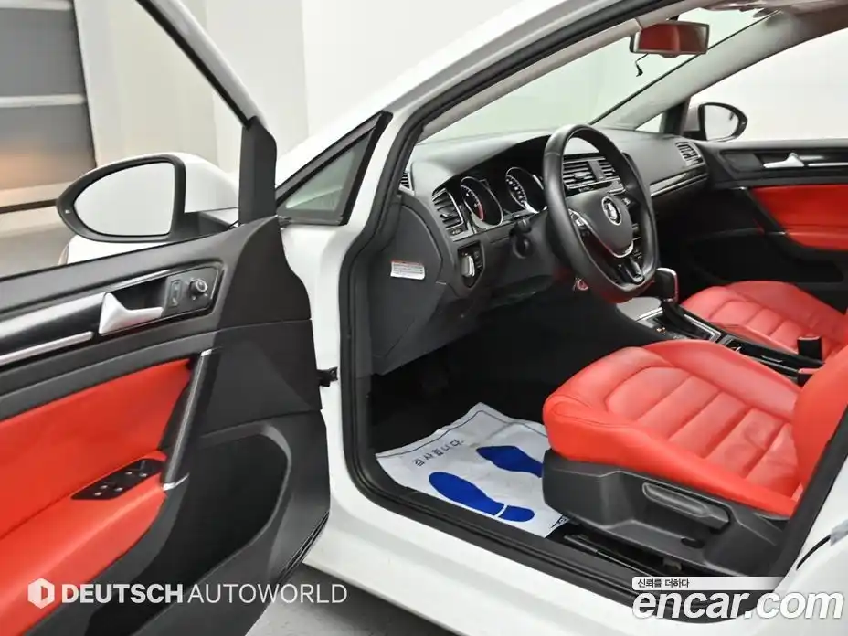 Volkswagen Golf 2013 1.6 гидро в Москве № 1405669, фото 11