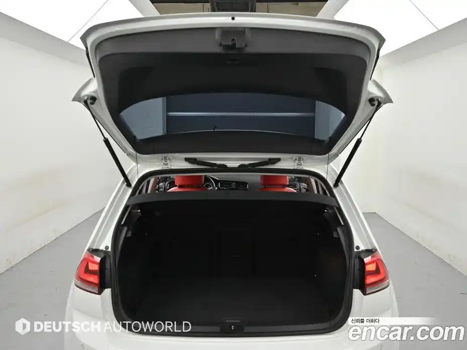 Volkswagen Golf 2013 1.6 гидро в Москве № 1405669, фото 19