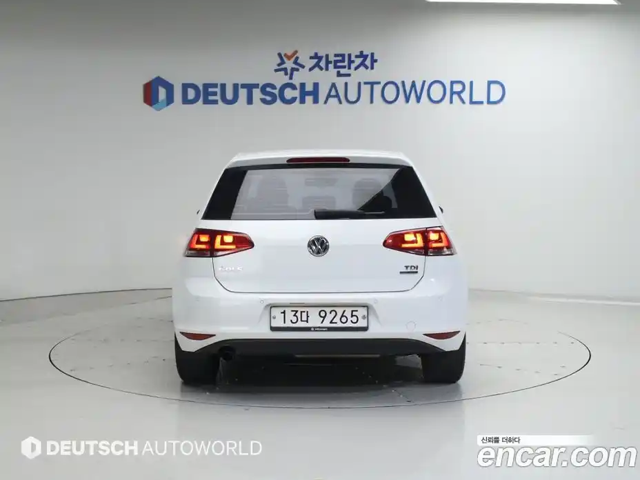Volkswagen Golf 2013 1.6 гидро в Москве № 1405669, фото 4