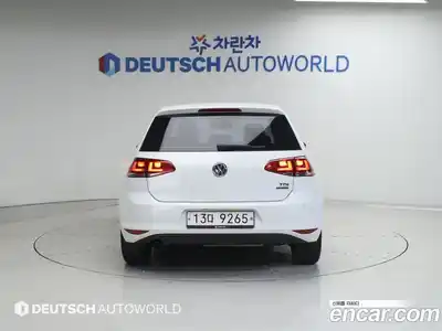 Volkswagen Golf 2013 1.6 гидро в Москве № 1405669, миниатюра 4