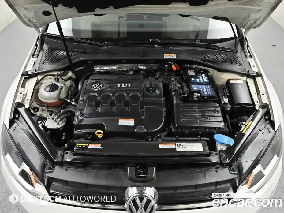 Volkswagen Golf 2013 1.6 гидро в Москве № 1405669, фото 6