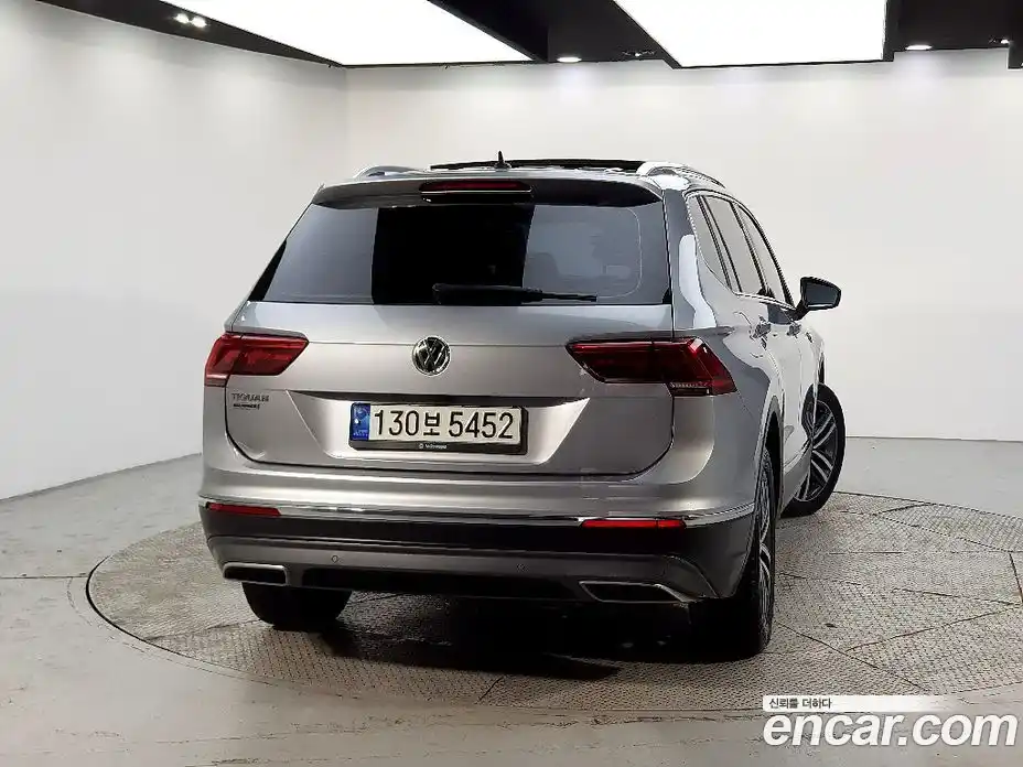 Volkswagen Tiguan 2020 2.0 гидро в Москве № 1405688, фото 3