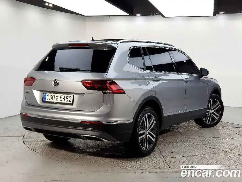 Volkswagen Tiguan 2020 2.0 гидро в Москве № 1405688, фото 4