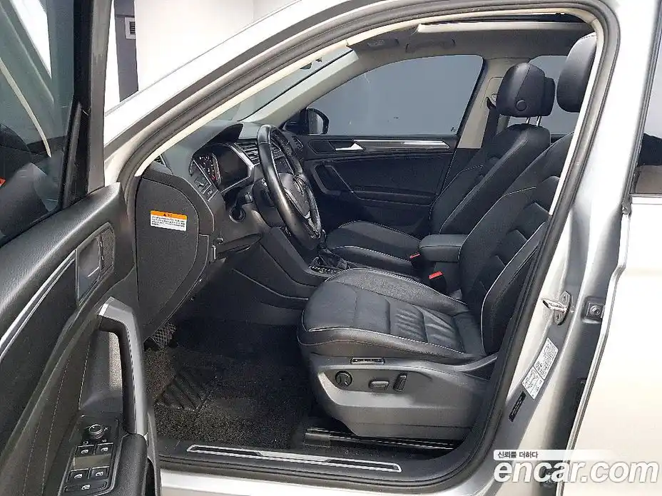 Volkswagen Tiguan 2020 2.0 гидро в Москве № 1405688, фото 8