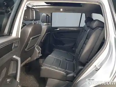 Volkswagen Tiguan 2020 2.0 гидро в Москве № 1405688, миниатюра 9