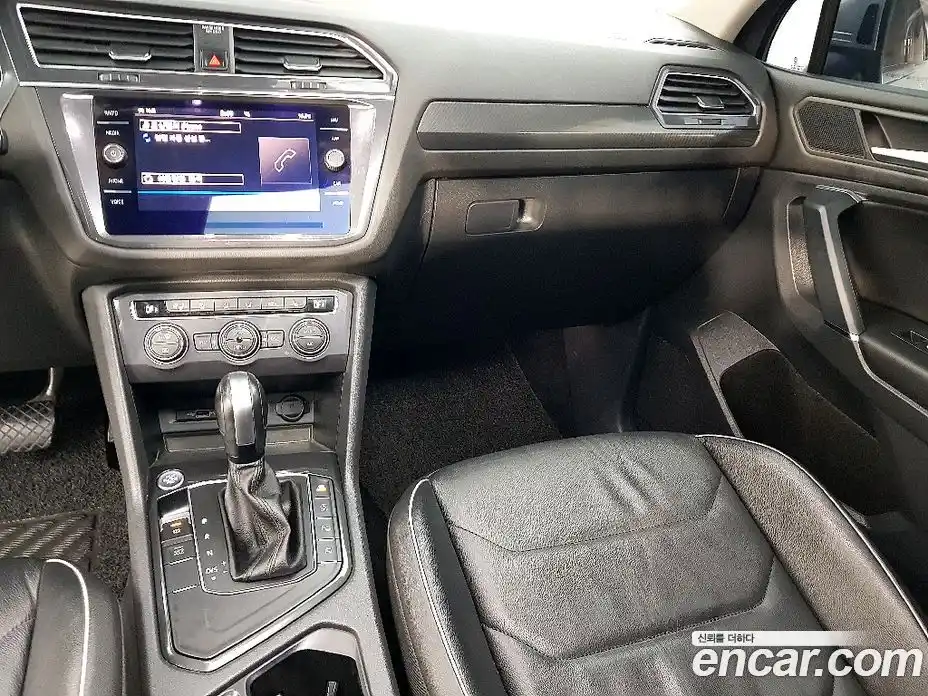 Volkswagen Tiguan 2020 2.0 гидро в Москве № 1405688, фото 10