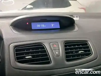 Renault SM3 2012 1.6 гидро в Москве № 145282, миниатюра 12