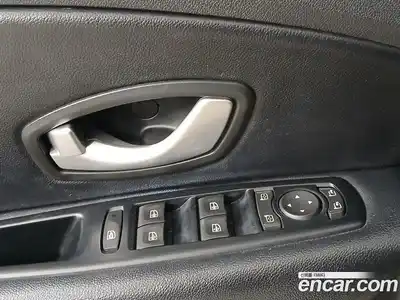Renault SM3 2012 1.6 гидро в Москве № 145282, миниатюра 8