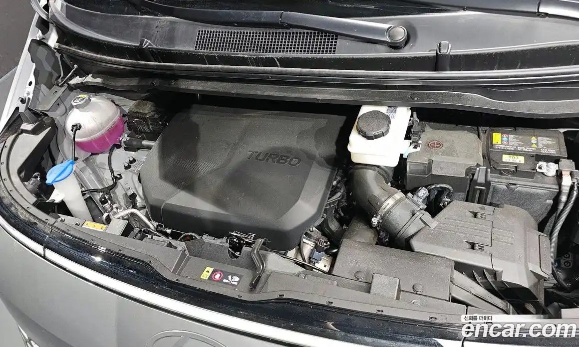 Hyundai Staria 2025 2.2 гидро в Москве № 1536939, фото 6