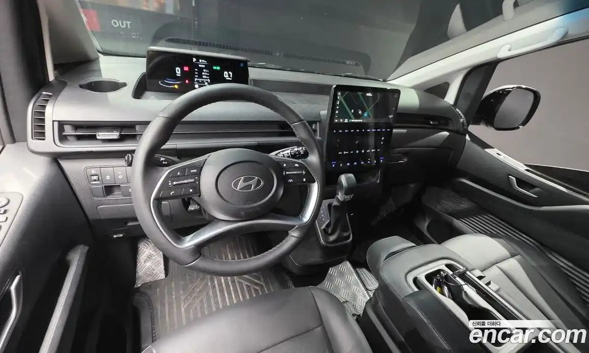 Hyundai Staria 2025 2.2 гидро в Москве № 1536939, фото 7