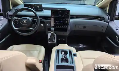 Hyundai Staria 2023 2.2 гидро в Москве № 1537246, миниатюра 7