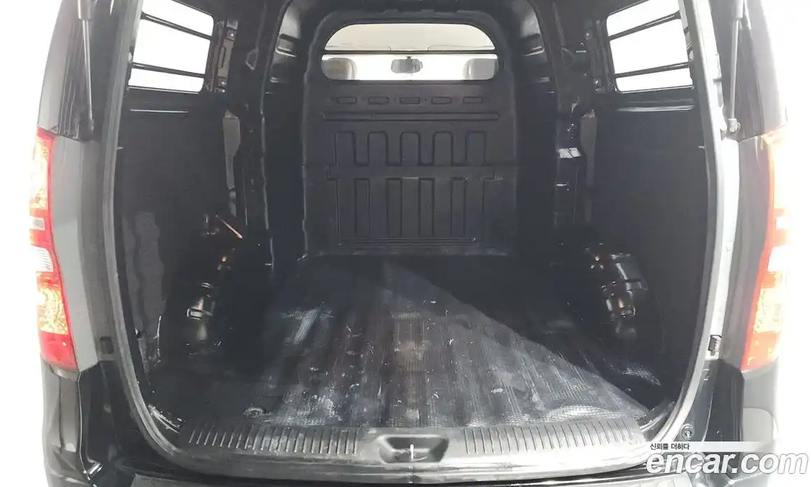 Hyundai Starex 2019 2.5 гидро в Москве № 1537267, фото 16