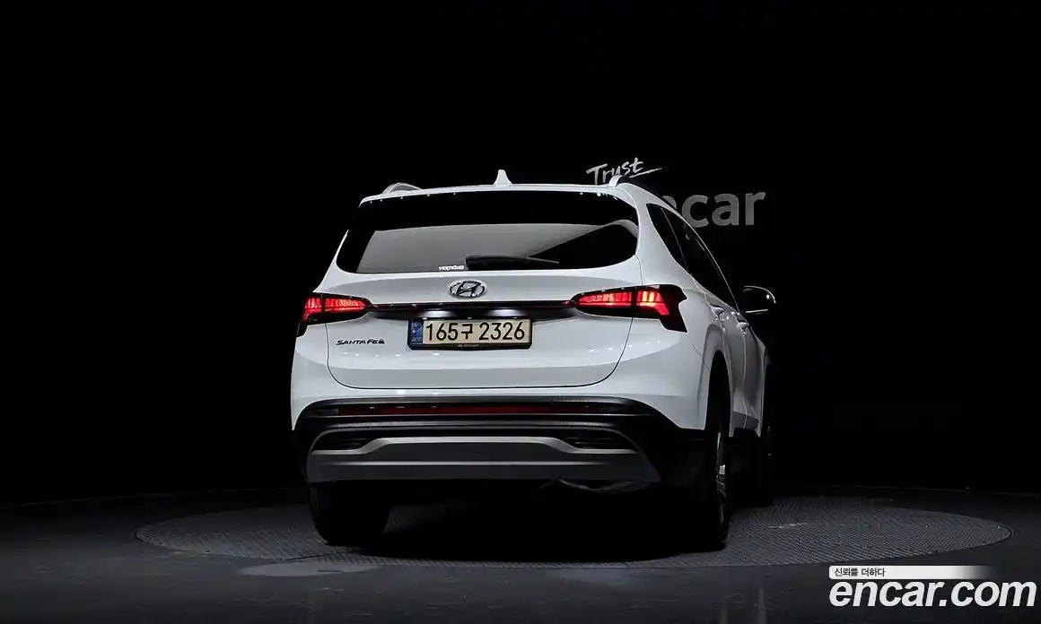 Hyundai Santa Fe 2021 2.5 гидро в Москве № 1537557, фото 4