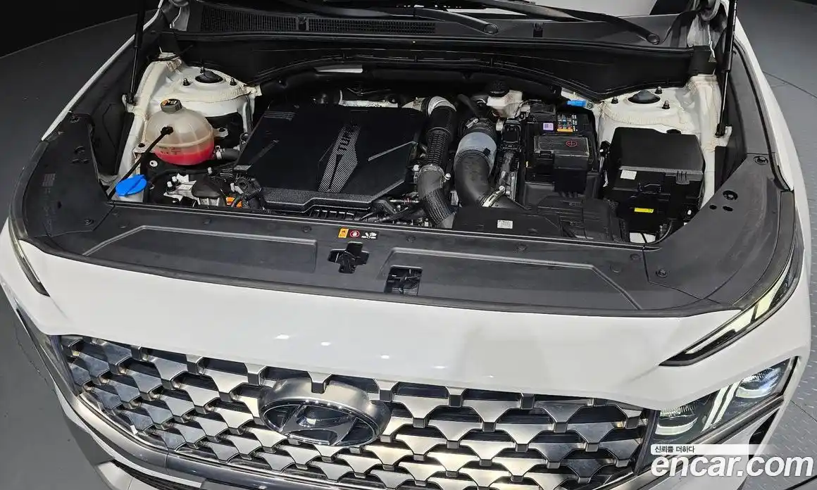 Hyundai Santa Fe 2021 2.5 гидро в Москве № 1537557, фото 6