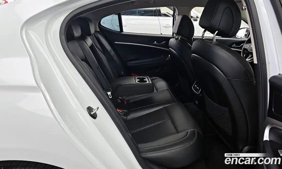 Genesis G70 2024 2.5 гидро в Москве № 1538952, фото 12