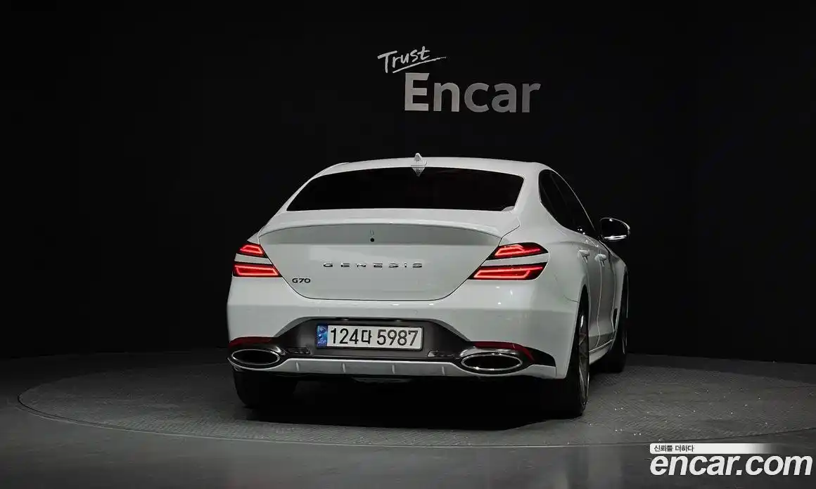 Genesis G70 2024 2.5 гидро в Москве № 1538952, фото 4