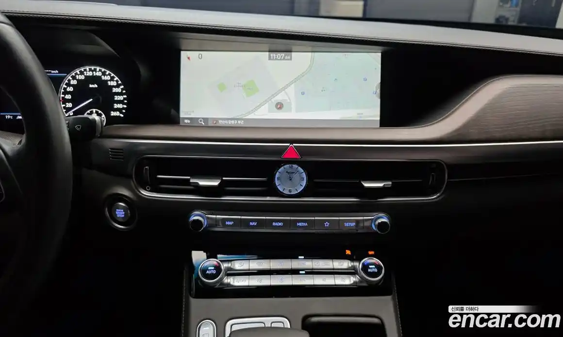 Genesis G90 2020 5.0 гидро в Москве № 1539289, фото 17