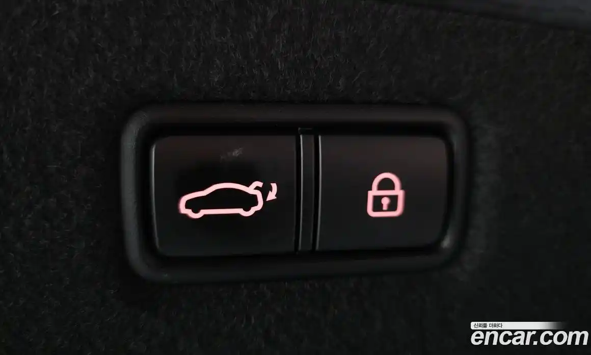 Genesis G90 2020 5.0 гидро в Москве № 1539289, фото 20