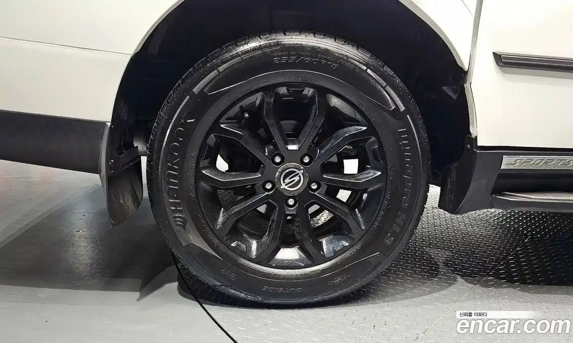 SsangYong Korando 2016 2.0 гидро в Москве № 1540234, фото 5