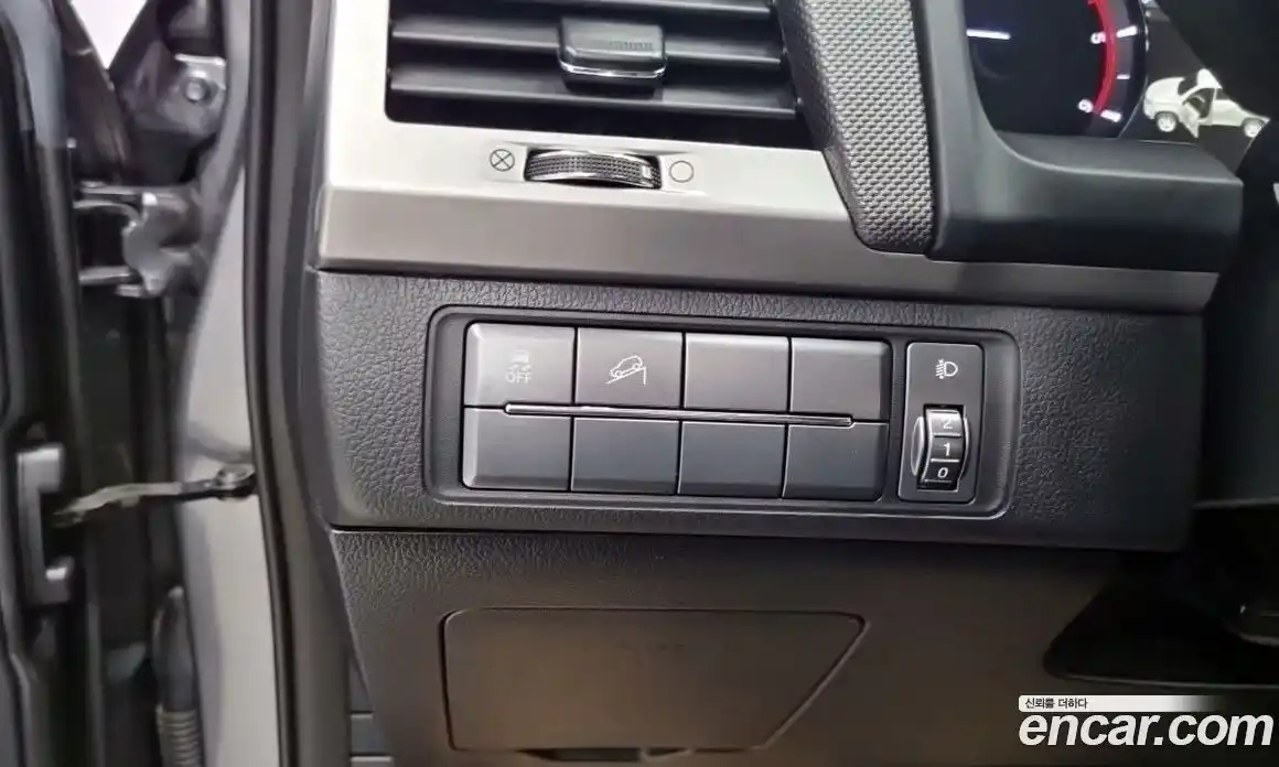 SsangYong Rexton 2019 2.2 гидро в Москве № 1540720, фото 14