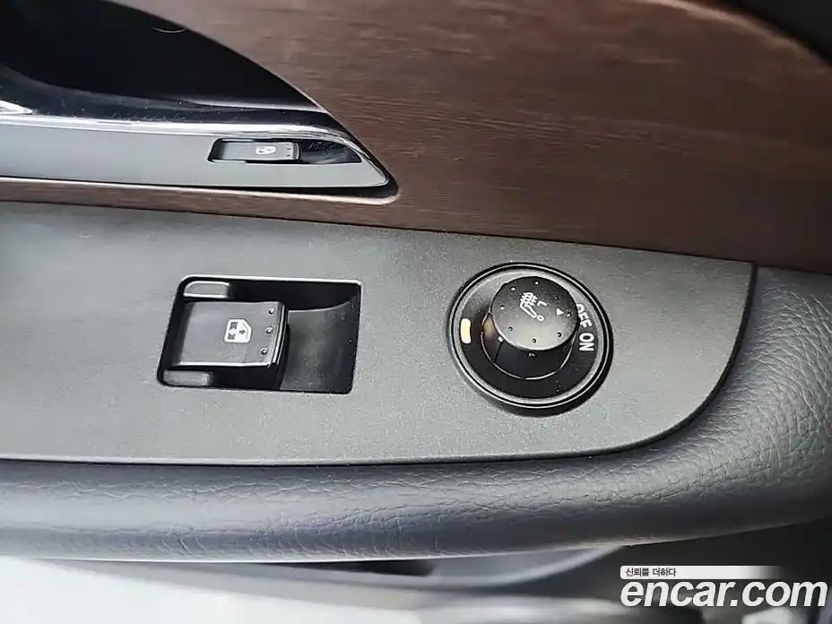 SsangYong Rexton 2015 2.0 гидро в Москве № 1540738, фото 13
