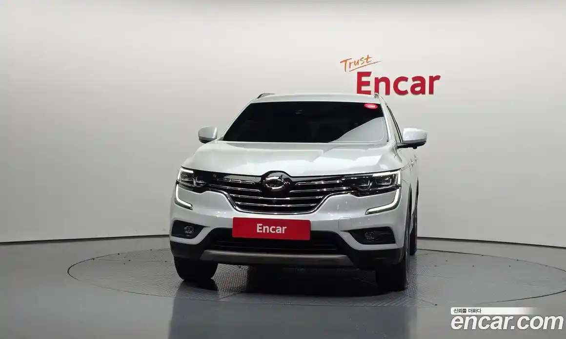 Renault QM6 2017 2.0 гидро в Москве № 1543236, фото 3