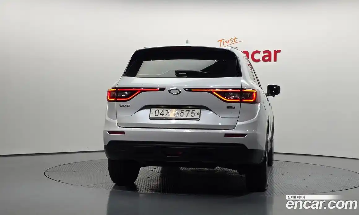 Renault QM6 2017 2.0 гидро в Москве № 1543236, фото 4