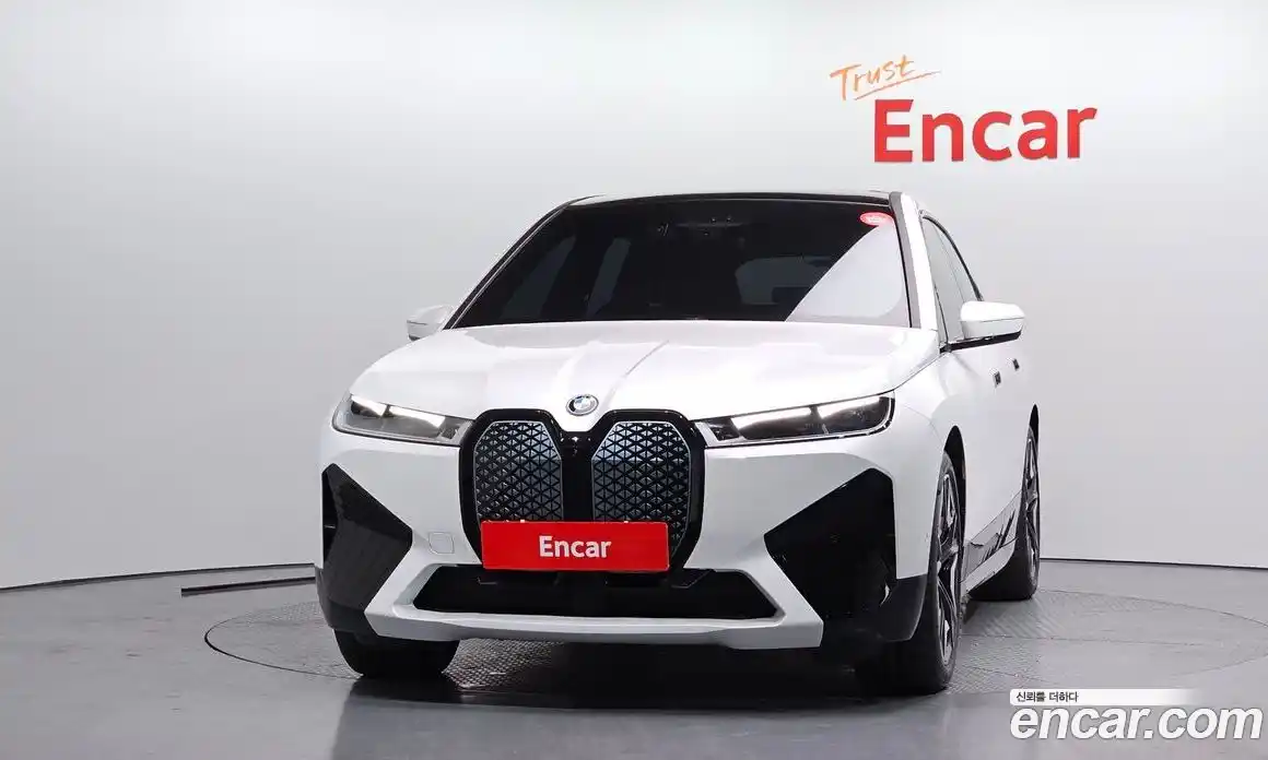 BMW iX 2024 0.3 гидро в Москве № 1544317, фото 3