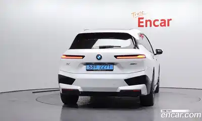 BMW iX 2024 0.3 гидро в Москве № 1544317, миниатюра 4
