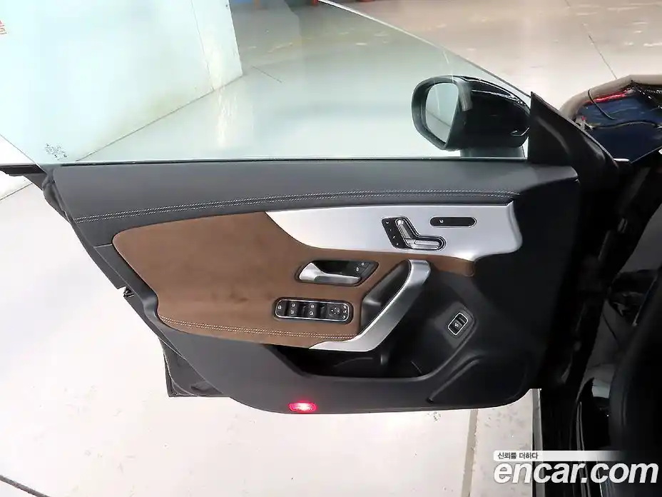 Mercedes-Benz CLA-Class 2025 2.0 гидро в Москве № 1544732, фото 15