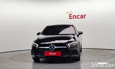 Mercedes-Benz A-Class 2022 2.0 гидро в Москве № 1544811, миниатюра 3