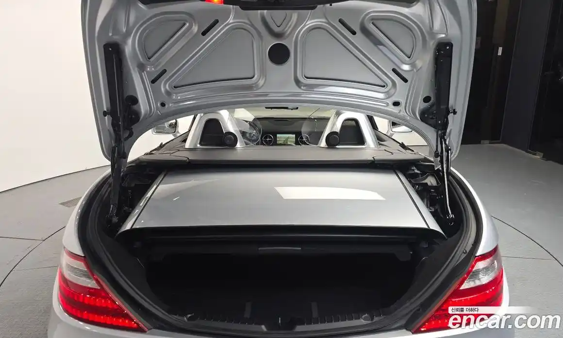 Mercedes-Benz SLK-Class 2012 1.8 гидро в Москве № 1545433, фото 18