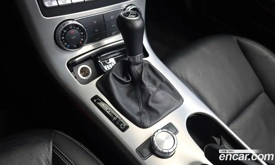 Mercedes-Benz SLK-Class 2012 1.8 гидро в Москве № 1545433, фото 9