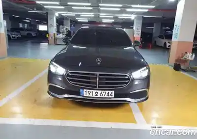 Mercedes-Benz E-Class, 2023