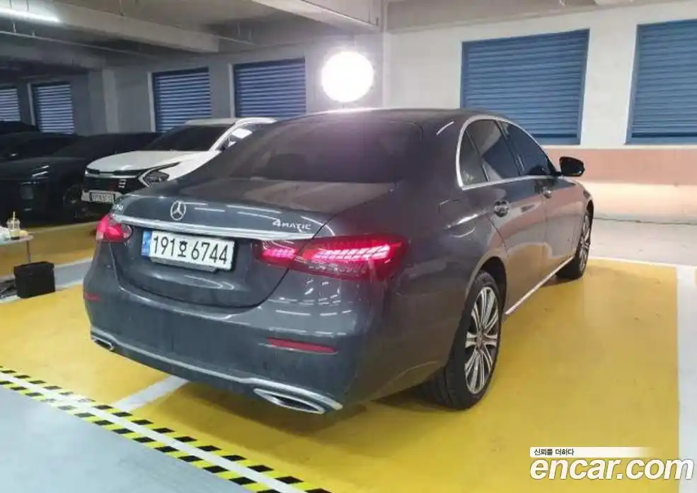 Mercedes-Benz E-Class 2023 2.0 гидро в Москве № 1545585, фото 6