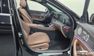 Mercedes-Benz E-Class 2022 2.0 гидро в Москве № 1545654, миниатюра 11