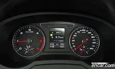 Audi Q3 2015 2.0 гидро в Москве № 1546037, миниатюра 8