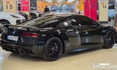 Audi R8 2017 5.2 гидро в Москве № 1546070, миниатюра 2