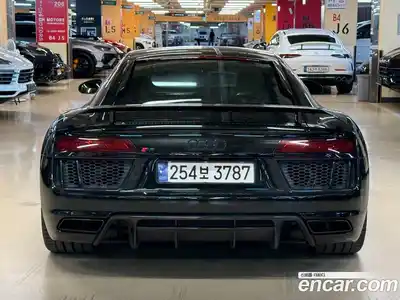 Audi R8 2017 5.2 гидро в Москве № 1546070, миниатюра 4