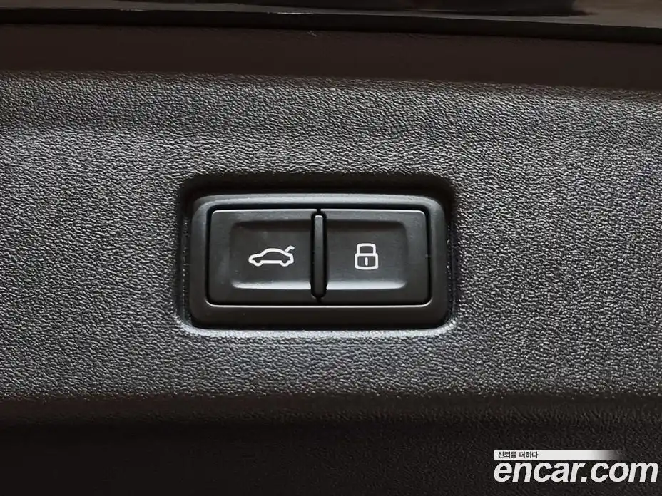 Audi Q4 e-tron 2023 0.2 гидро в Москве № 1546577, фото 19