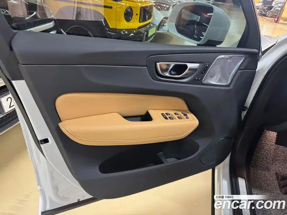 Volvo XC60 2024 2.0 гидро в Москве № 1546757, фото 15