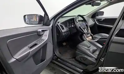 Volvo XC60 2016 2.0 гидро в Москве № 1546979, миниатюра 10