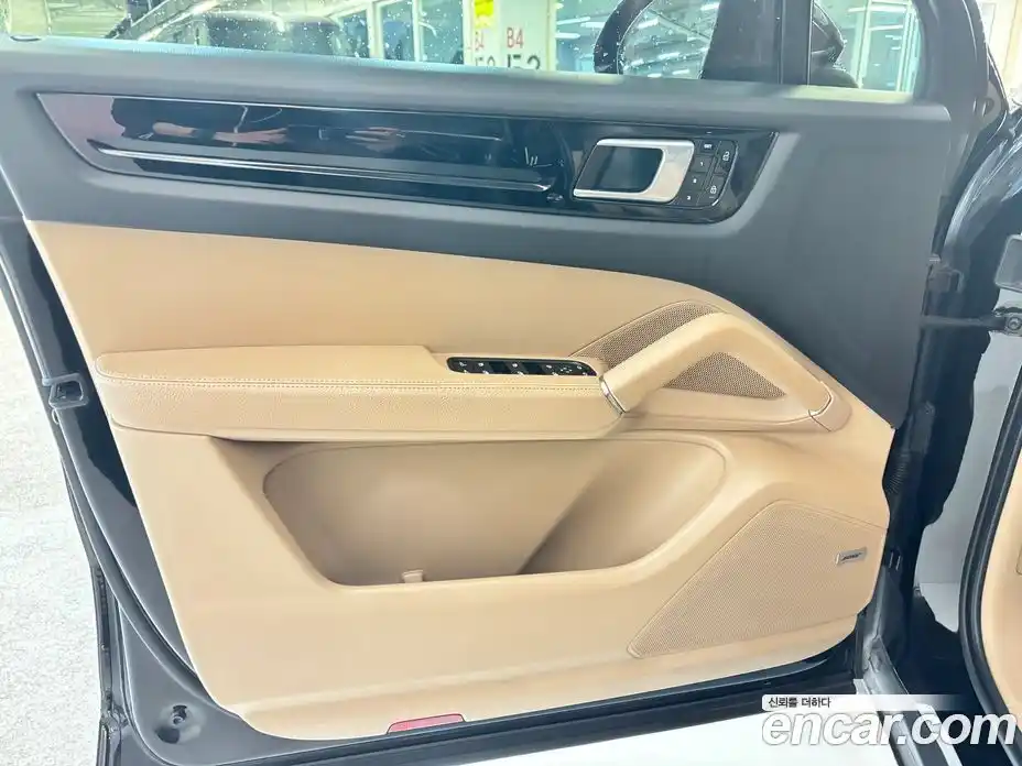 Porsche Cayenne 2020 3.0 гидро в Москве № 1547273, фото 10