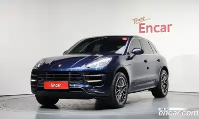 Porsche Macan, 2015