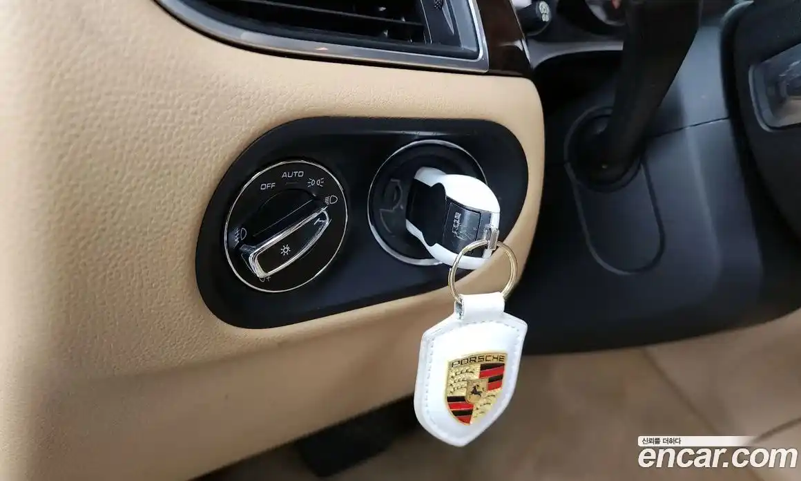 Porsche Macan 2015 3.6 гидро в Москве № 1547295, фото 16