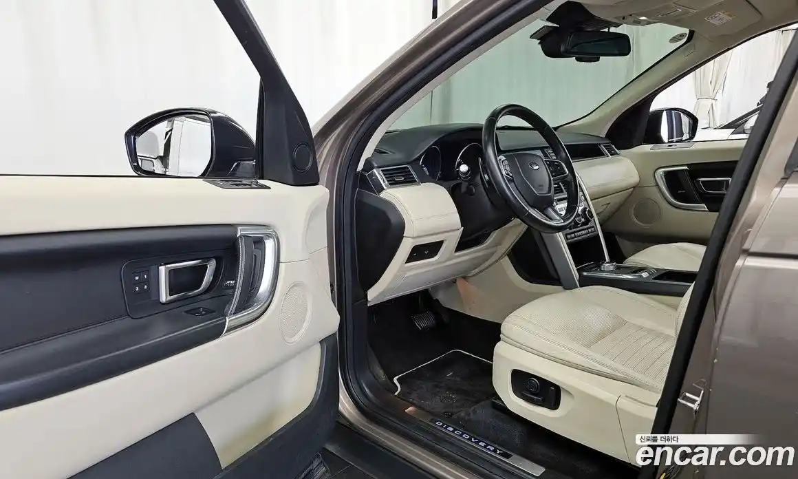 Land Rover Discovery Sport 2016 2.0 гидро в Москве № 1547753, фото 10